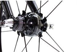 Joule 3 Dynamo Hub